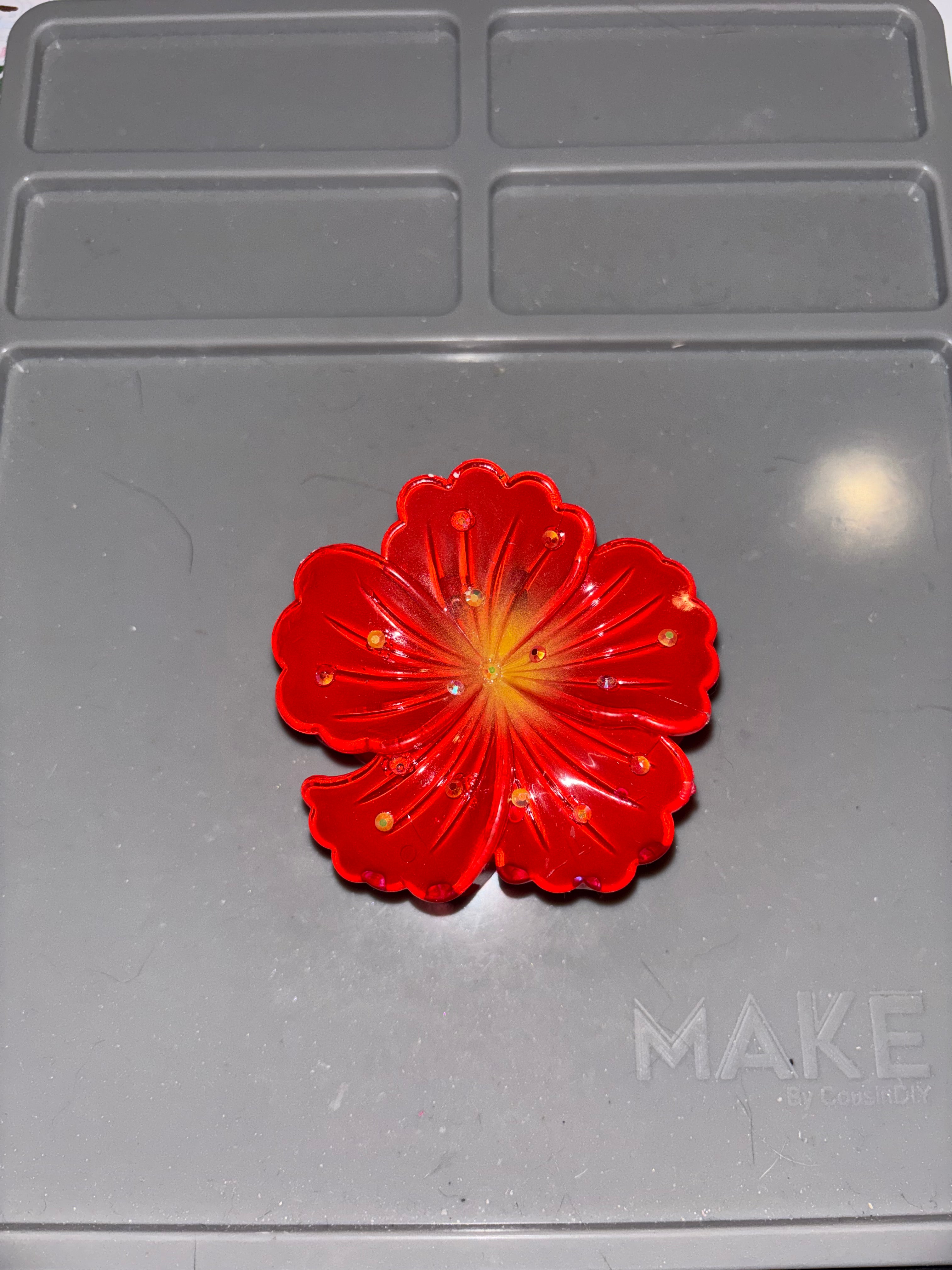 Rhinestone hibiscus flower claw clip RED