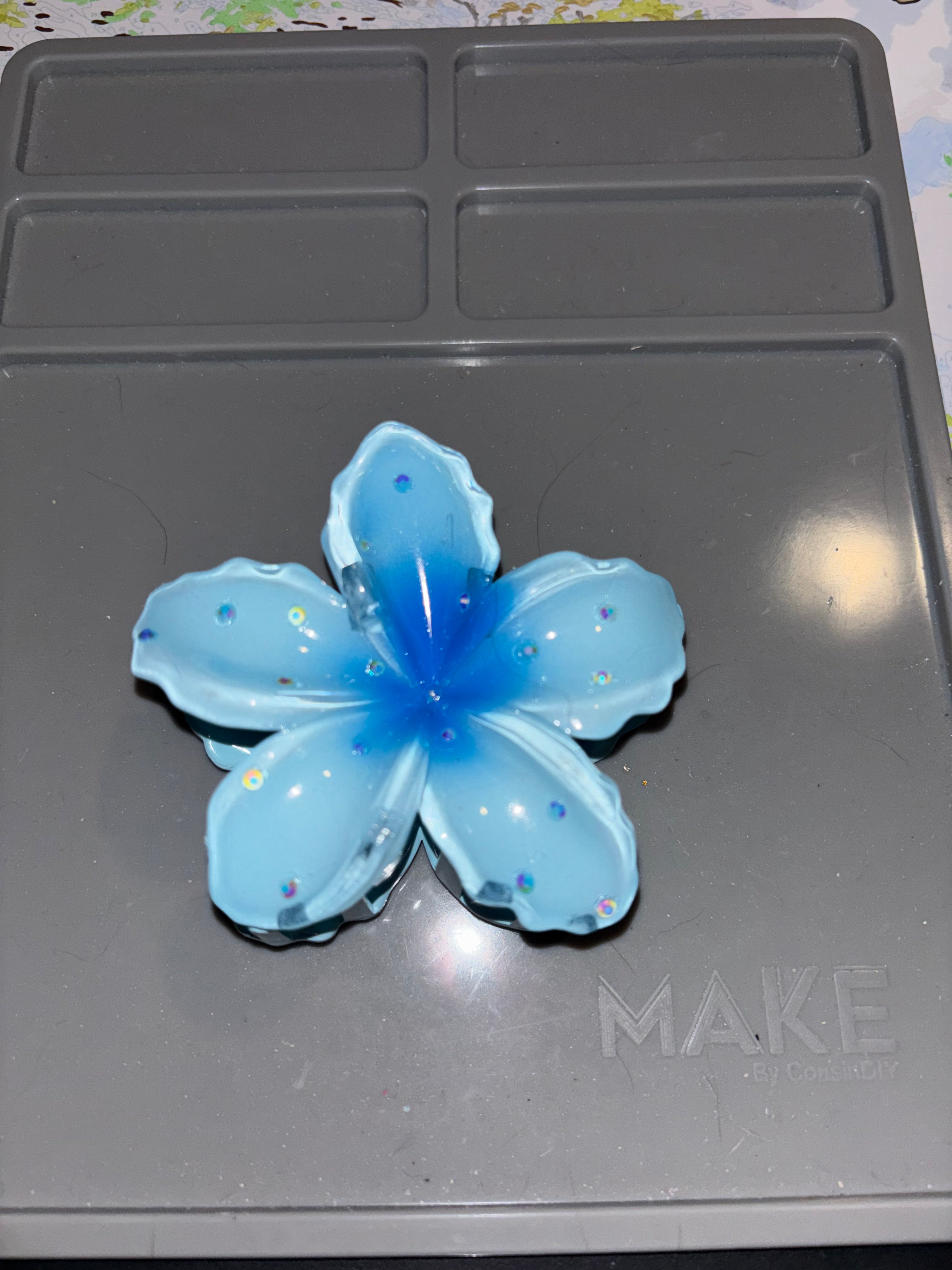 Rhinestone lily flower claw clip BLUE