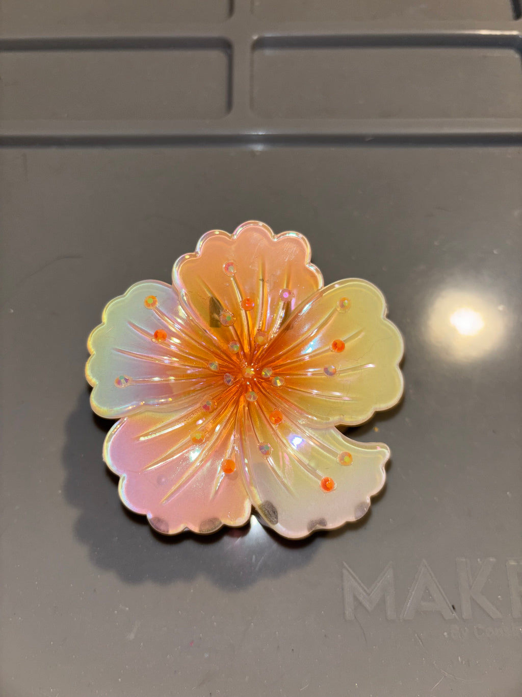 Rhinestone hibiscus flower claw clip PEACH